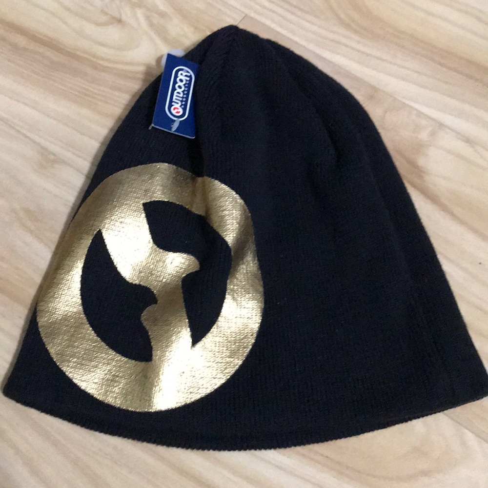 3/$25 Nwt outdoor beanie unisex